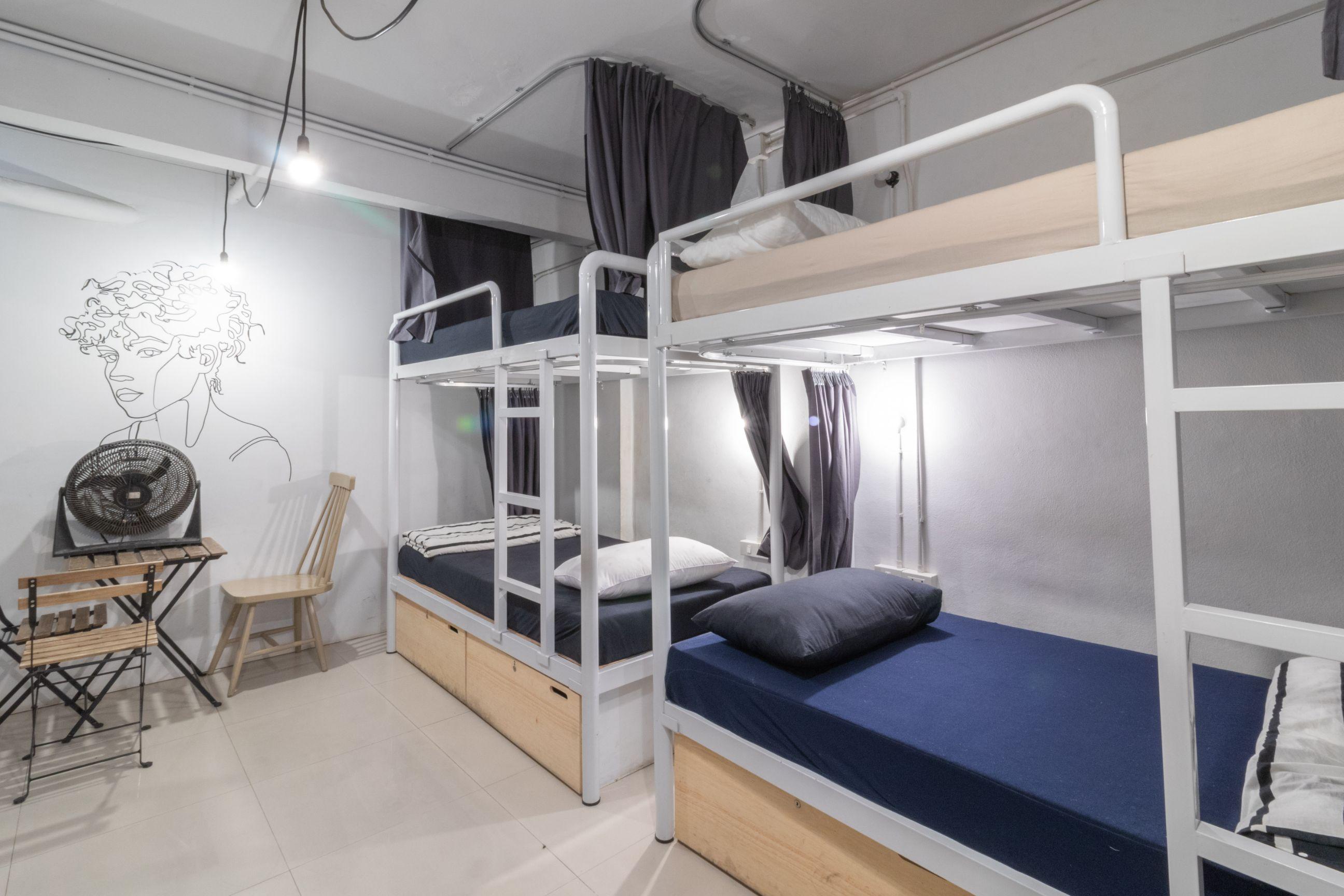 Хостел Beige Poshtels + Netflix Бангкок Экстерьер фото