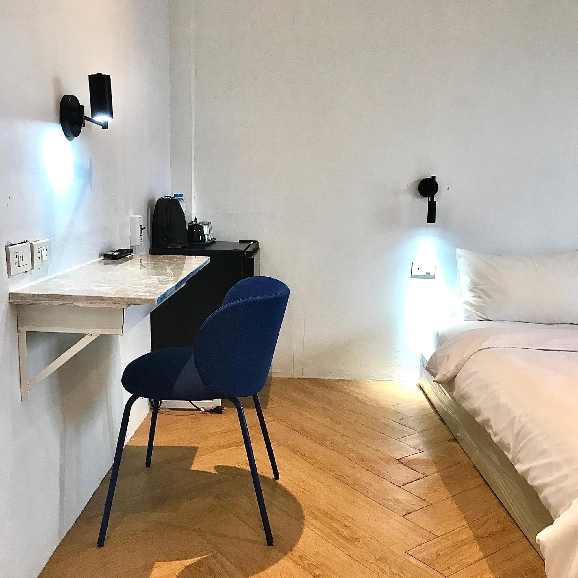 Хостел Beige Poshtels + Netflix Бангкок Экстерьер фото