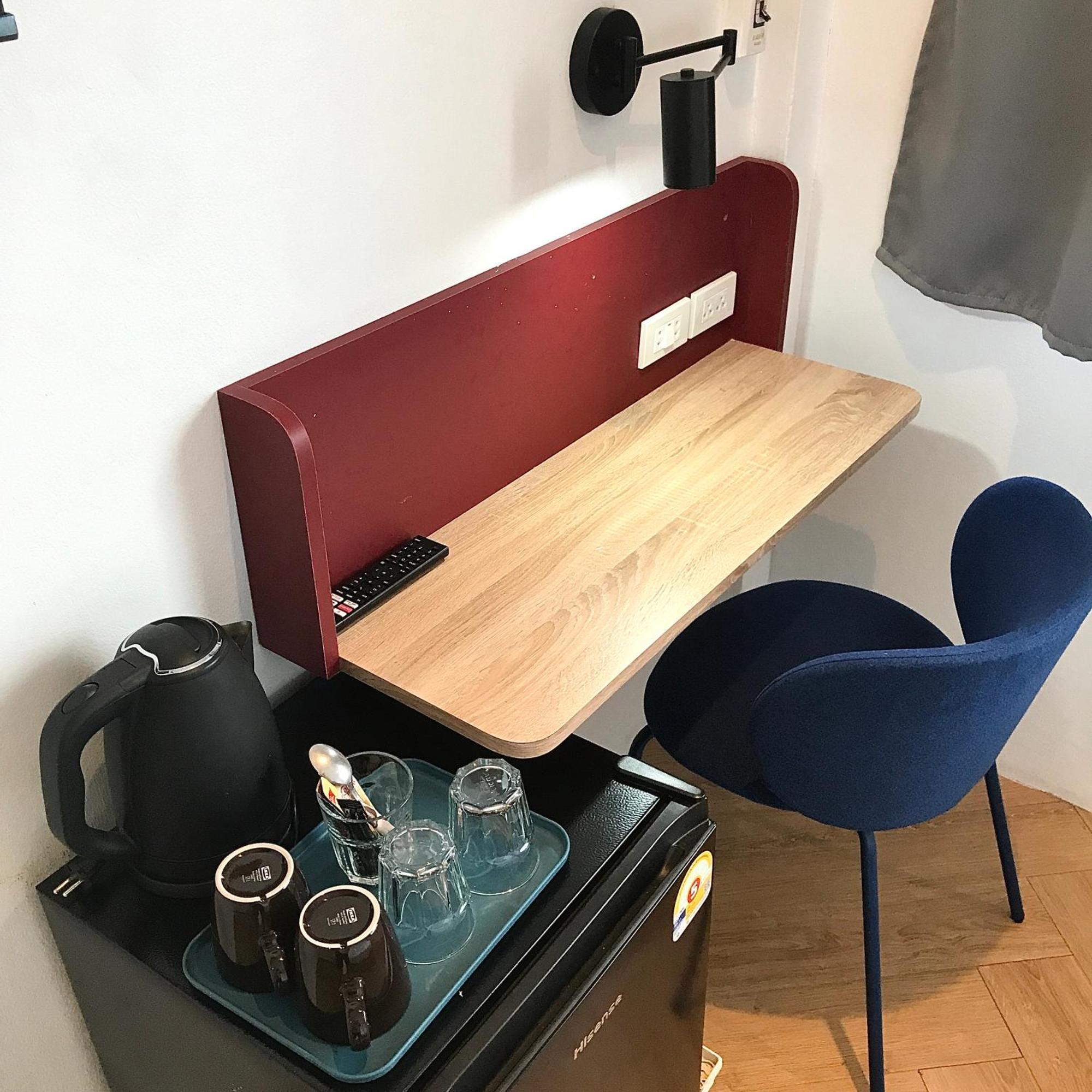 Хостел Beige Poshtels + Netflix Бангкок Экстерьер фото