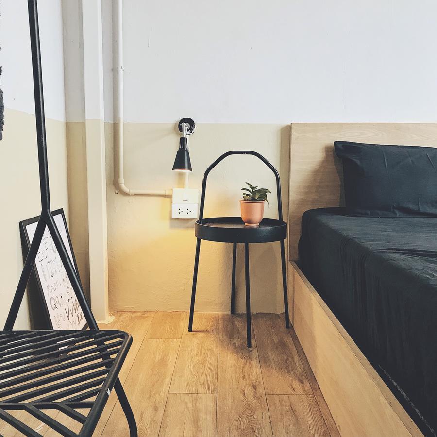 Хостел Beige Poshtels + Netflix Бангкок Экстерьер фото